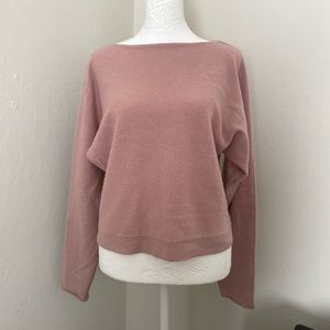 Light pink jumper with metallic details